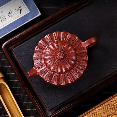 Full Handmade Yixing Zisha Teapot [Lanting Zhoupan] (Long Xue Sha – 320ml)