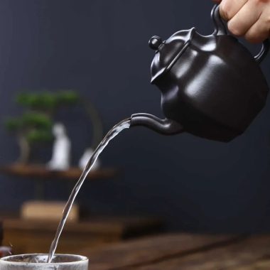 Full Handmade Yixing Zisha Teapot [Liufang Shen Deng Pot] (Shi Huang – 260ml)