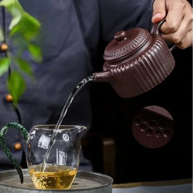 Full Handmade Yixing Zisha Teapot [Xin Jing De Zhong] (Zi Jia Ni – 350ml)