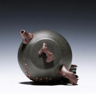 Yixing Zisha Teapot [Plum Shi Piao] (Lu Ni – 300ml)